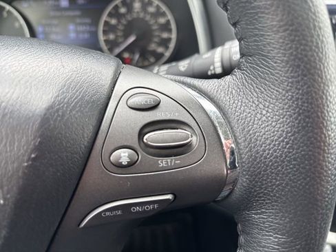 Used 2024 Nissan Murano SV AWD/4WD image 22