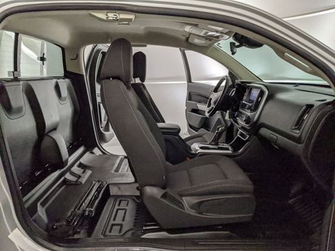 Used 2022 Chevrolet Colorado LT w/ Fleet Safety Package image 20