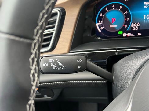 New 2026 Volkswagen Atlas SE FWD image 23
