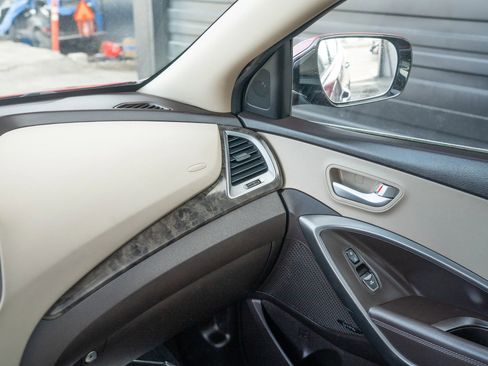 Used 2017 Hyundai Santa Fe Sport w/ 2.0T Ultimate Tech Package 05 image 31