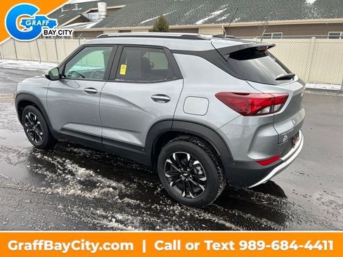 Used 2023 Chevrolet TrailBlazer LT image 3