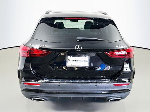 New 2026 Mercedes-Benz GLA 250 4MATIC image 6