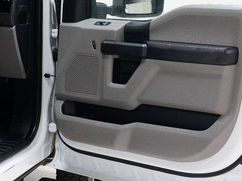 Used 2018 Ford F450 XL w/ STX Appearance Package AWD/4WD image 23