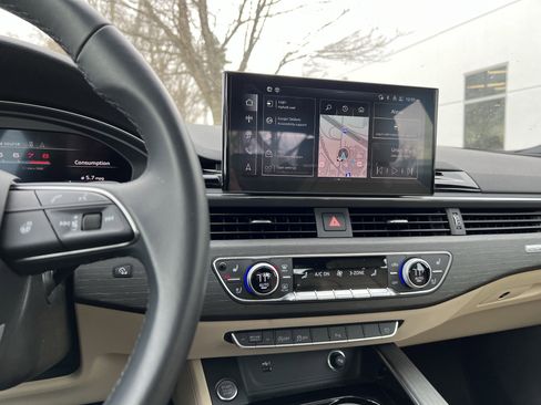 Used 2025 Audi A5 2.0T Premium Plus image 31