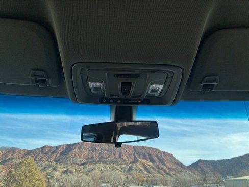 Used 2020 Chevrolet Silverado 1500 LT w/ All-Star Edition image 17