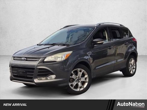Used 2016 Ford Escape Titanium image 1