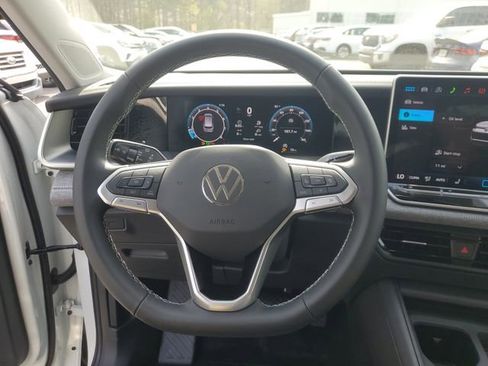 New 2026 Volkswagen Tiguan S FWD image 25