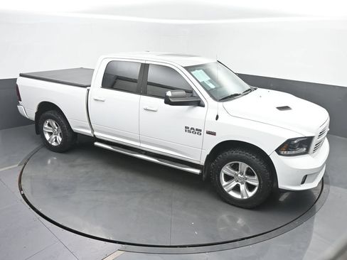 Used 2015 RAM 1500 Sport AWD/4WD image 42