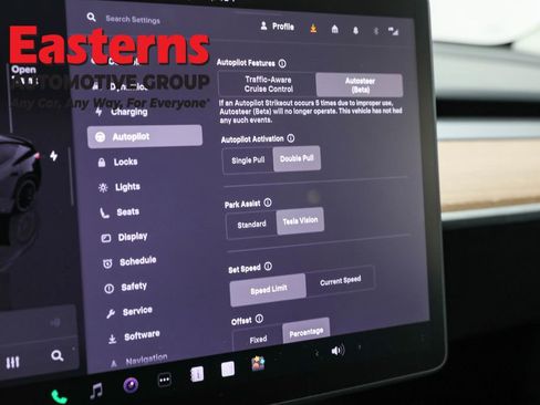 Used 2022 Tesla Model Y Performance image 17