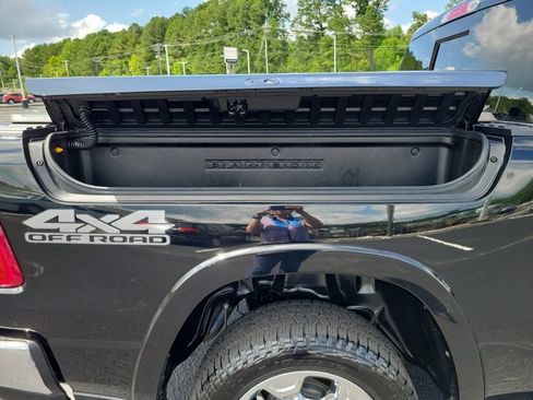 Used 2026 RAM 1500 Big Horn AWD/4WD image 11