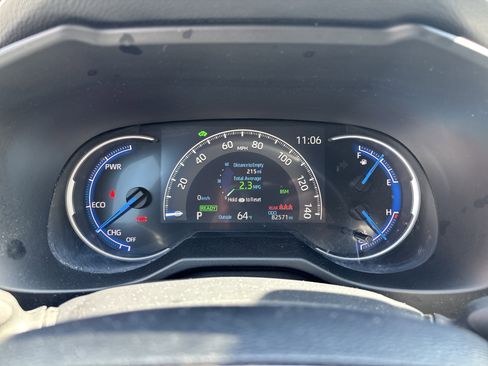 Used 2020 Toyota RAV4 XSE w/ All Weather Liner Package AWD/4WD image 21