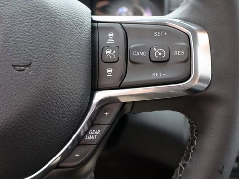 Used 2025 RAM 2500 Laramie image 18