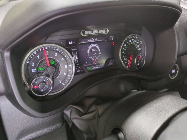 Used 2025 RAM 1500 Big Horn AWD/4WD image 17