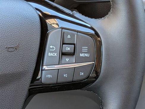 New 2026 Ford Escape SE image 18