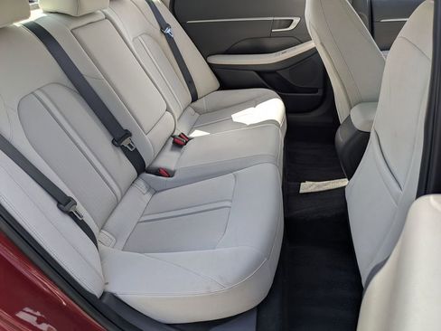 Used 2025 Hyundai Sonata SEL FWD image 27