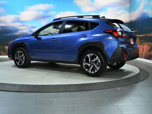 Used 2025 Subaru Crosstrek 2.0i Premium image 6
