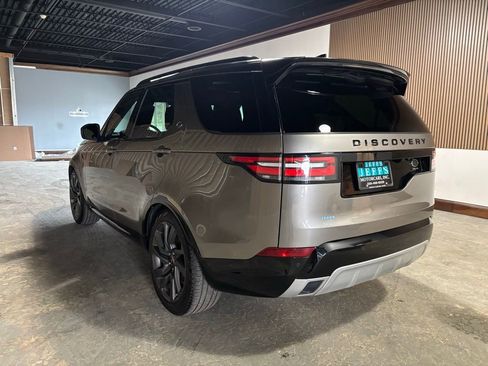 Used 2017 Land Rover Discovery HSE Luxury image 8