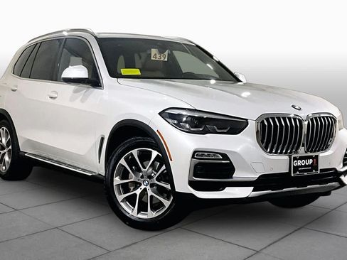 Used 2019 BMW X5 xDrive40i w/ Convenience Package AWD/4WD image 2