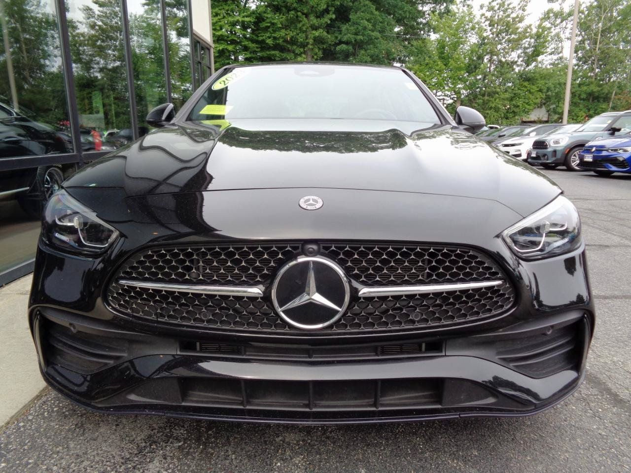 Used 2023 Mercedes-Benz C 300 4MATIC Sedan image 2