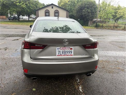 Used 2015 Lexus IS 250 image 4