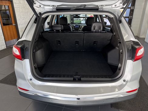Used 2019 Chevrolet Equinox Premier image 9