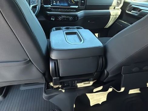 Used 2024 Chevrolet Silverado 1500 LT Trail Boss w/ Protection Package image 20