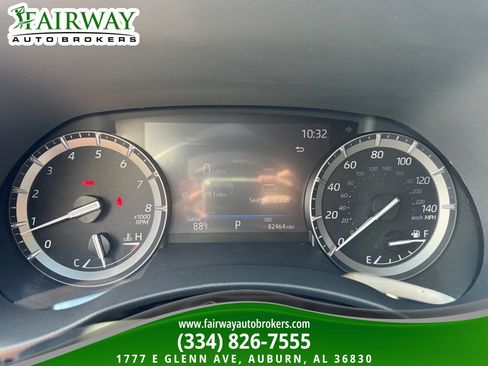 Used 2021 Toyota Highlander XSE FWD image 22