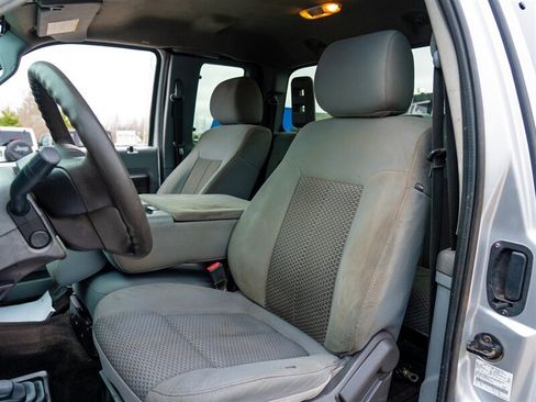 Used 2014 Ford F250 XLT w/ XLT Value Package AWD/4WD image 17