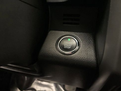 Used 2018 Ford Expedition Max XLT w/ Equipment Group 201A image 10