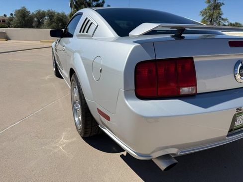 Used 2006 Ford Mustang GT Premium RWD image 13
