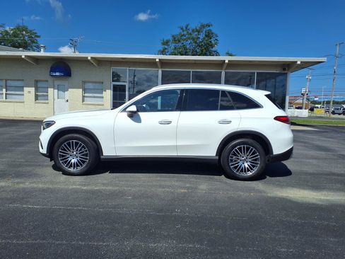 Used 2026 Mercedes-Benz GLC 300 4MATIC image 10