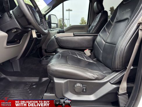 Used 2019 Ford F350 XLT AWD/4WD image 18