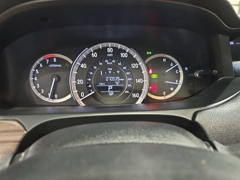 Used 2017 Honda Accord EX-L image 19