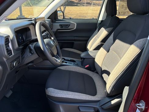 Used 2025 Ford Bronco Sport Big Bend image 9