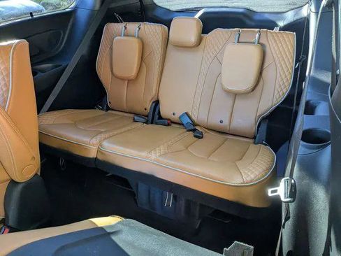 Certified 2021 Chrysler Pacifica Pinnacle FWD image 25