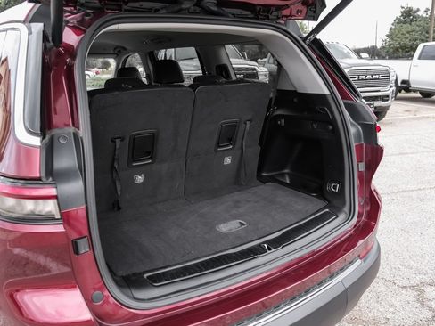 Used 2023 Jeep Grand Cherokee L Limited w/ Trailer Tow Group (B) AWD/4WD image 55