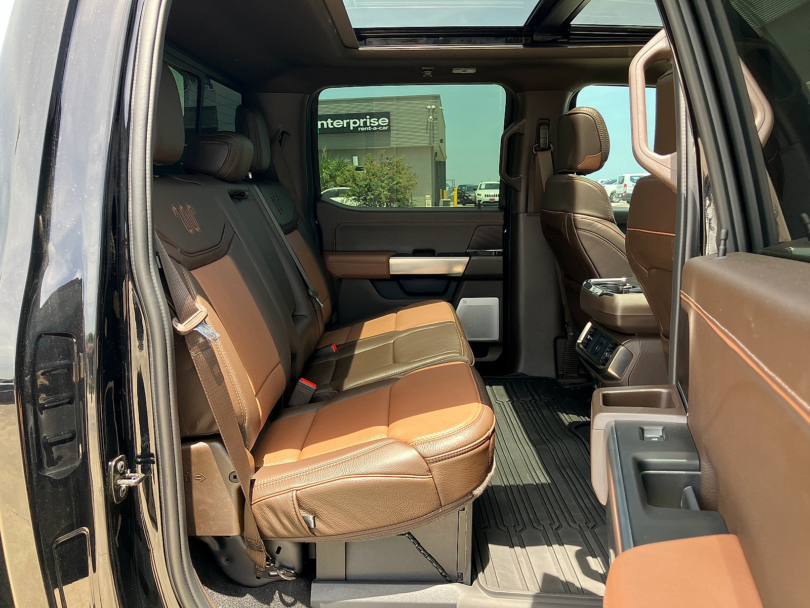 Used 2026 Ford F150 King Ranch w/ Equipment Group 601A High AWD/4WD image 17