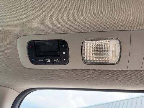 Used 2017 Honda Odyssey EX-L image 39