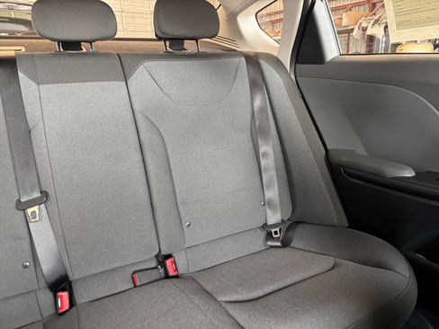 Used 2025 Kia K4 FWD image 36