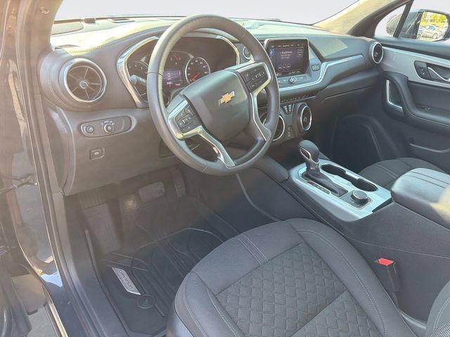 Used 2021 Chevrolet Blazer LT w/ LPO, Black Accent Package FWD image 22