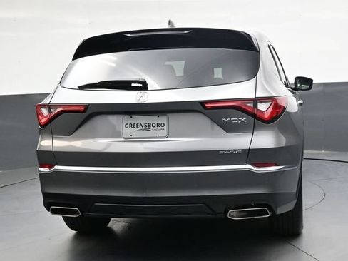 Used 2024 Acura MDX SH-AWD w/ Technology Package image 4