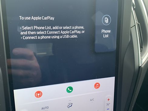 Used 2022 Ford Edge ST image 15