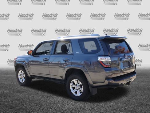 Used 2014 Toyota 4Runner SR5 image 7