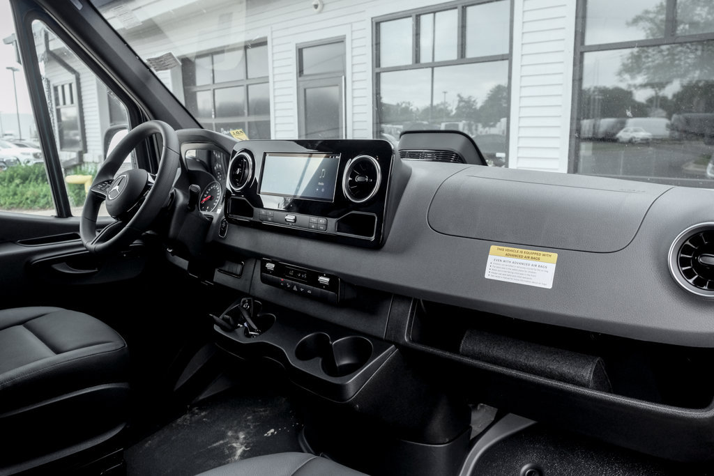 New 2026 Mercedes-Benz Sprinter 2500 image 19