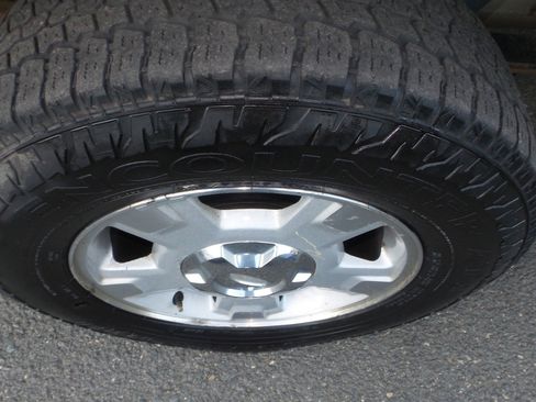 Used 2013 Ford F150 XLT image 6