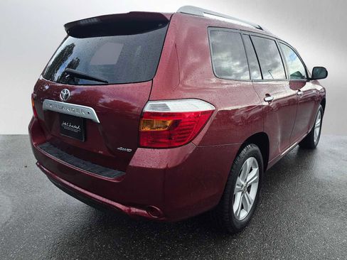 Used 2010 Toyota Highlander Limited image 3