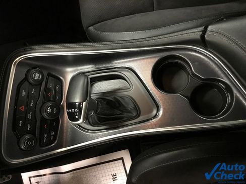 Used 2018 Dodge Challenger GT image 42