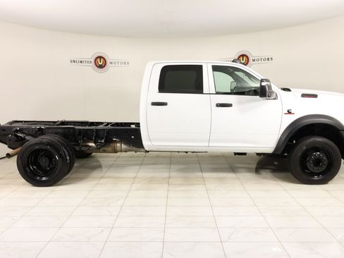 Used 2024 RAM 5500 Tradesman w/ Max Tow Package AWD/4WD image 2
