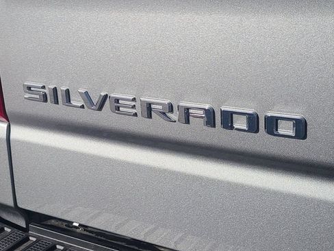 Used 2026 Chevrolet Silverado 1500 LT RWD image 9