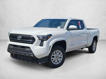 New 2025 Toyota Tacoma SR5